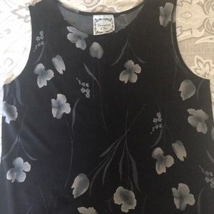 🌺 Sleeveless maxi dress